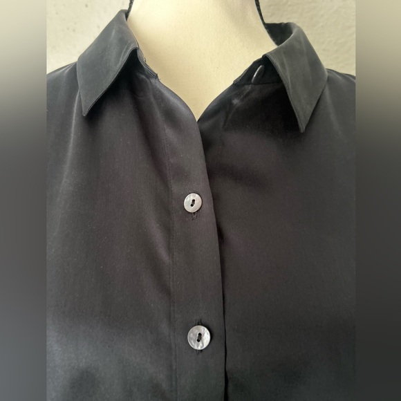 CYNTHIA Rowley 100% Silk Black Button Down Shirt Blouse Large - Picture 3 of 6
